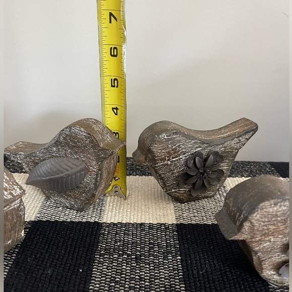 4 - Rustic Wooden Birds with Decorative Metal Details - Picture 2 of 6